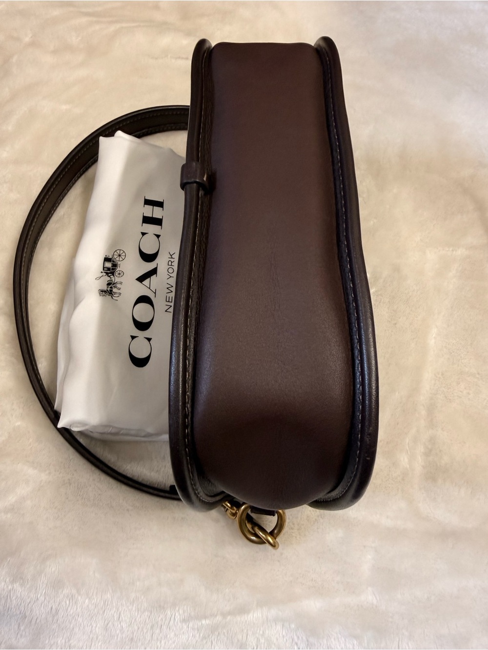 COACH Swinger Bag in Signature Jacquard - Picture 9 of 10
